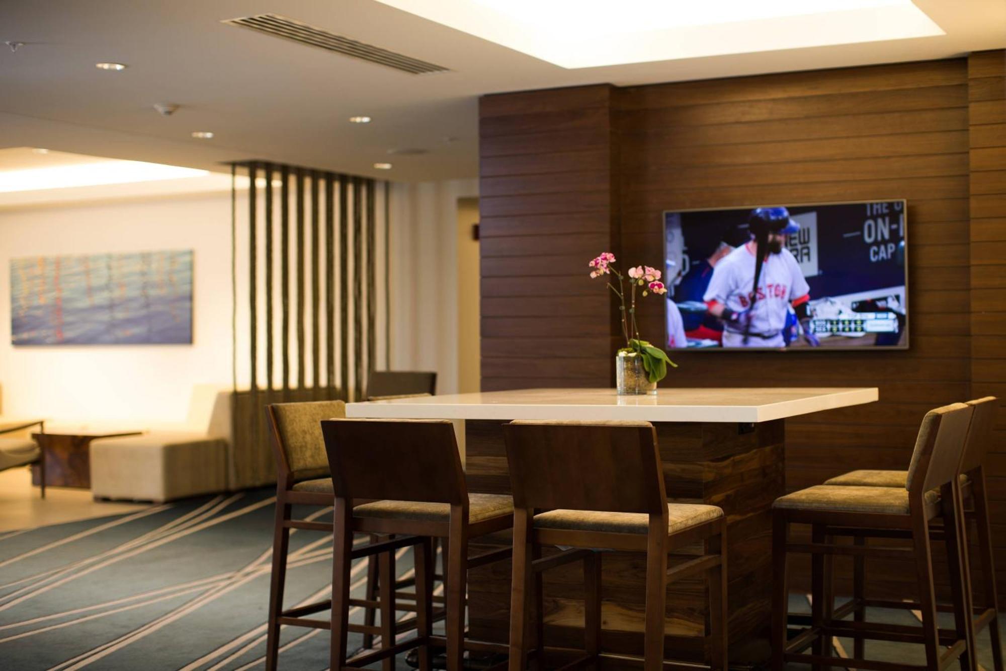 Newport Marriott Hotel & Spa Exterior foto